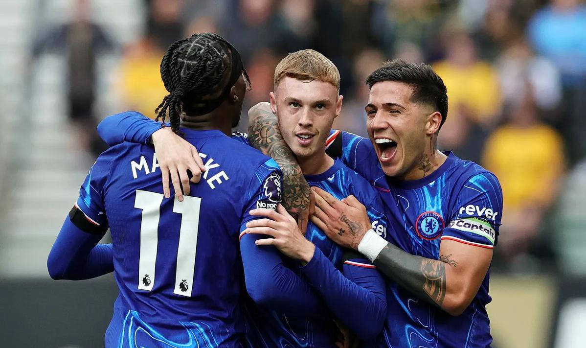 欧冠冠军强势横扫豪门，世俱杯决赛双雄对决