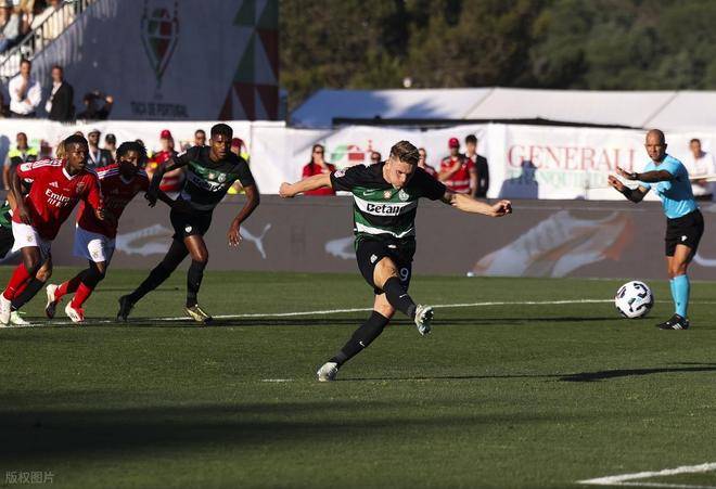 约克雷斯让阿森纳球迷泪目：从小枪迷，斩了意中人，主动放弃薪资